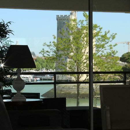 Vue Exceptionnelle Sur Les Tours ! Charme Et Tranquillite Apartment ลาโรแชล ภายนอก รูปภาพ